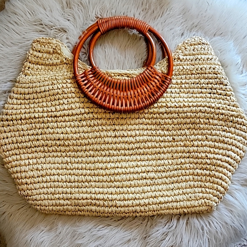 Summer straw bag
